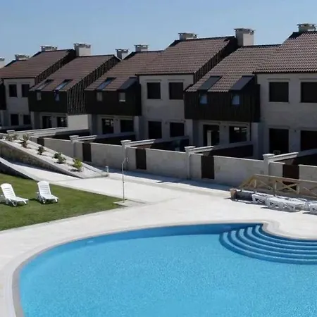 Complejo Turístico Raeiros -